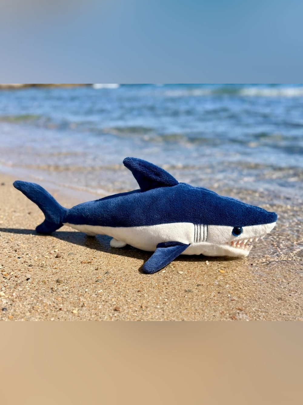 Shark Week 15” Shark Plush Discovery 30th Anniversary 2018 Attack Sounds
